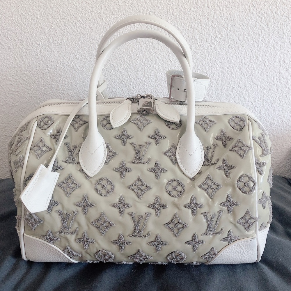Louis Vuitton Speedy Bouclette